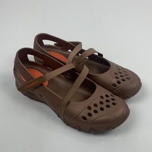 Skechers Women's Brown Flats Shoes with Straps Size 8 Cushioned Orange Accent